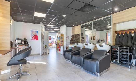 Acajou Coiffure : Coiffeur à Sombacour