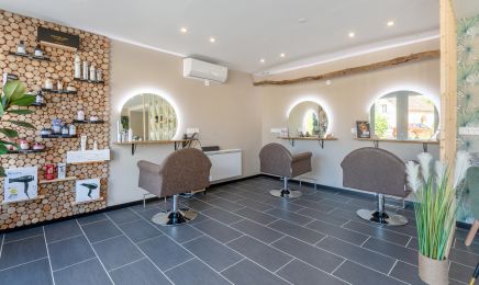 LM Coiffure : Coiffeur à Esprels