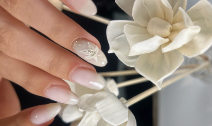 AB Nail & Élégant | Ongles - Nail Art | Saintes : Manucure à Saintes