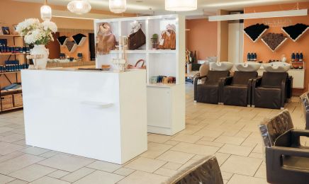 MV Coiffeur Coloriste  : Coiffeur à Teyran