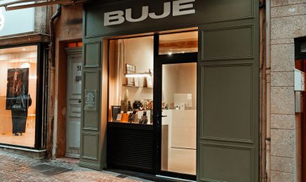 Buje Tattoo Piercing : Institut de beauté à Salon-de-Provence