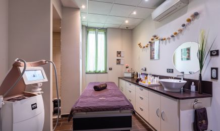 Spa Natura : Manucure à Salbris