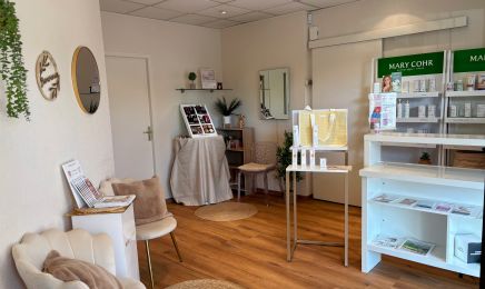 centre esthetique tessa : Manucure à Valentigney