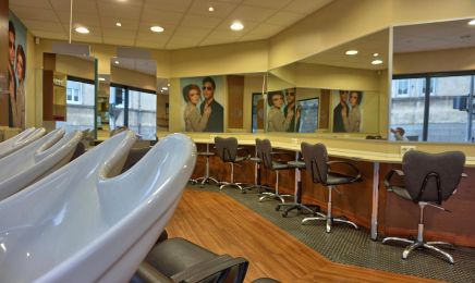 École Terrade - Coiffure - Laval : Coiffeur à Laval