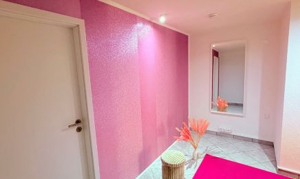 SKINSCULPT: Kosmetikstudio in Düsseldorf