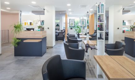 Natacha : Coiffeur à Suresnes