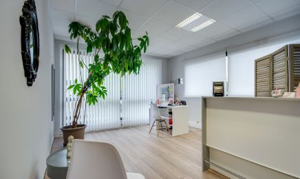 Belinda Nails : Institut de beauté à Éguilles