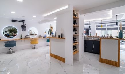 Alexandra : Coiffeur à Roquebrune-Cap-Martin