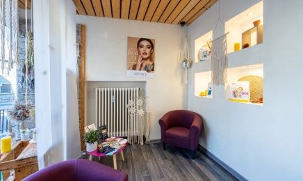 Grain de beauté : Manucure à Saint-Jean-de-Maurienne