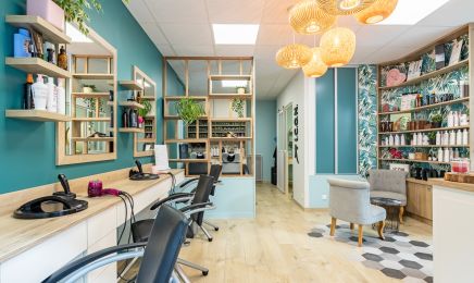Couleur Grenadine : Coiffeur à Avranches