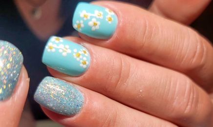Nails by Tetiana ( Chez Dorffer - Salon de coiffure ) : Manucure à Bischwiller