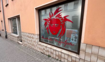 HAARSTUDIO Struppelpeter : Friseur in Auma-Weidatal