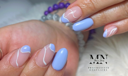 Marine nails : Manucure à Villeveyrac