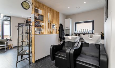Juste lui : Barbier à Préseau