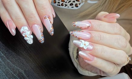 Tinker Nails : Manucure à Le Grand-Lemps