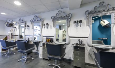 SA.MI coiffure Port Saint Père : Coiffeur à Port-Saint-Père