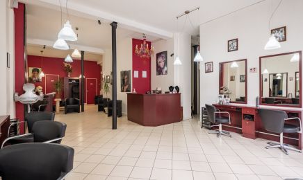 Iris Adonia : Coiffeur à Paris