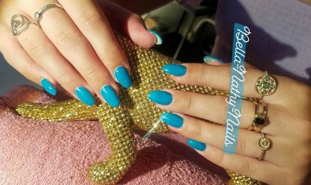 Bella Nathy Nails : Manucure à Châteauneuf-les-Martigues