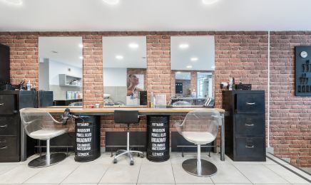 Entr’act : Coiffeur à Les Sables-d'Olonne