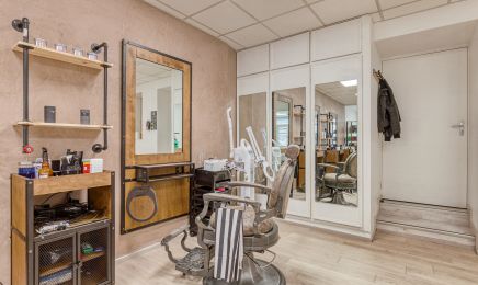 Haircut & Barber - Gray : Barbier à Gray