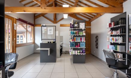  Art et Tifs : Coiffeur à Val-de-Virieu