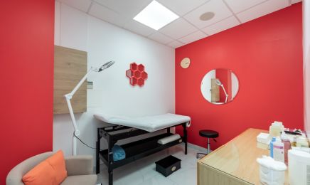 Mon Institut  : Manucure à La Grande-Motte