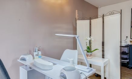 Beauté de l’ongle : Manucure à Champagné