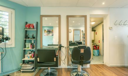 MD coiffure : Coiffeur à Saint-Léger-du-Bourg-Denis