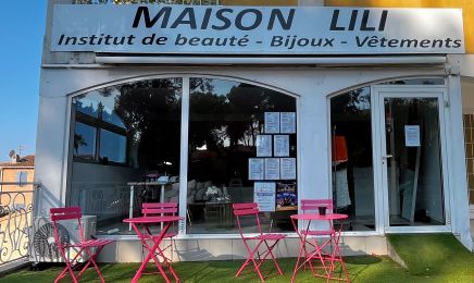 Evanails chez Maison Lili : Manucure à La Londe-les-Maures