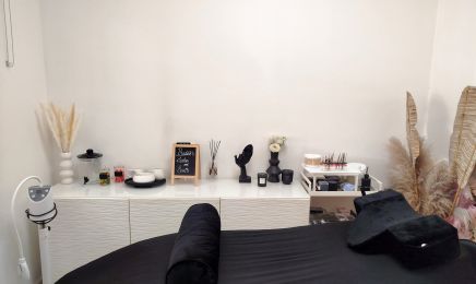 Baddies Lashes & Smile  : Institut de beauté à Évenos
