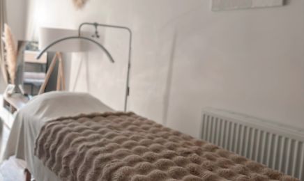 Lashbylouanne   : Institut de beauté à Dax