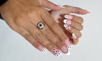 ONGLES INFINI chez Haya Beauty : Manucure à Marseille