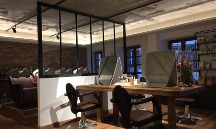 Christophe Nicolas Biot Maison de beauté - Mulhouse : Coiffeur à Mulhouse