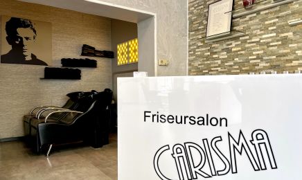 Salon Carisma & Beautyline: Kosmetikstudio in Bochum