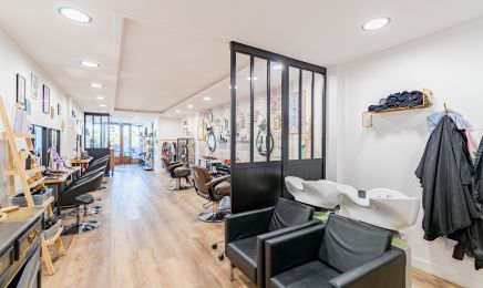 Le Carré Moustache : Barbier à Libourne