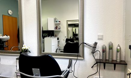 HaarschnittZeit: Friseur in Hamburg