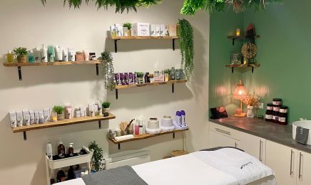 UN SOIN BY LEA (Chez Marie Coiffure & Beauté) : Manucure à Contamine-sur-Arve