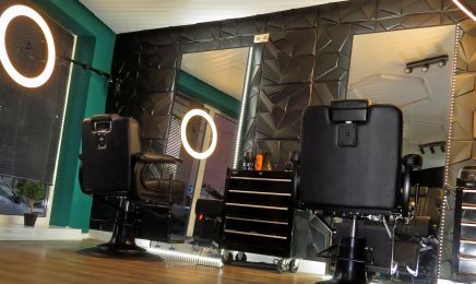 Magic Haarstudio : Kosmetikstudio in Waiblingen