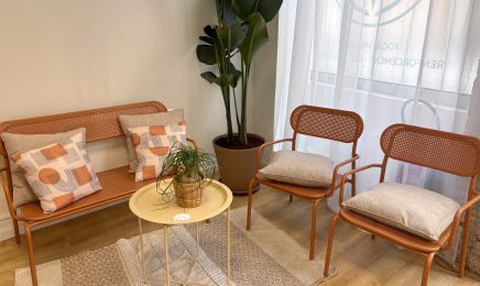 Arona - Head Spa & Massages : Coiffeur à Lyon