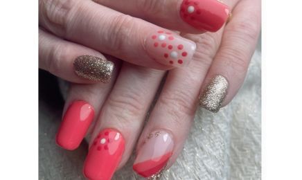 MELA NAILS - Spécialiste en Ongles : Manucure à Prignac-et-Marcamps