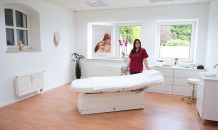 Ana's Beauty Studio | Kosmetikstudio in München Trudering: Kosmetikstudio in München