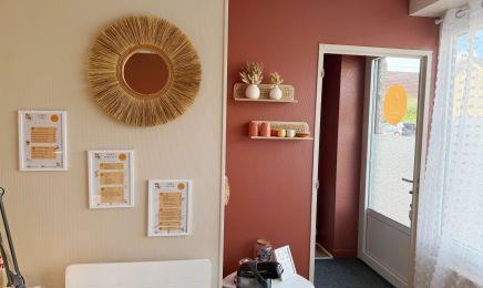 Pops Nails & Beauty : Institut de beauté à Brive-la-Gaillarde