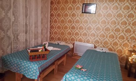 Buabaan Massage : Institut de beauté à Martigues