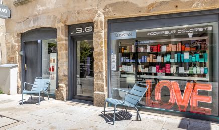 V3.0Coiffeur Coloriste : Coiffeur à Vannes