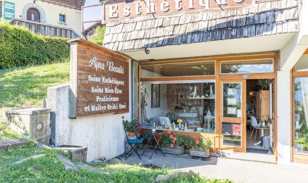 Ajna beaute : Institut de beauté à Combloux