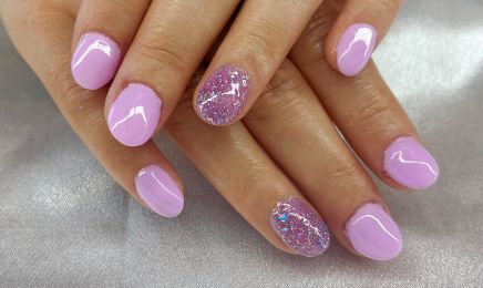 Ongles et Strass : Manucure à Aucaleuc