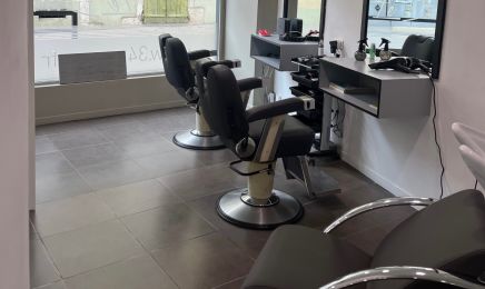34 avenue  : Coiffeur à La Tour-du-Pin