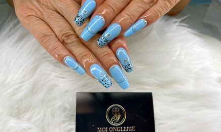 MOI Ongles & Head Spa & Cils : Institut de beauté à Vitrolles