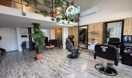 Happy room Barber : Barbier à Venelles