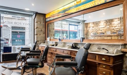 Barbier d’Ainay, Roberto Stari : Barbier à Lyon